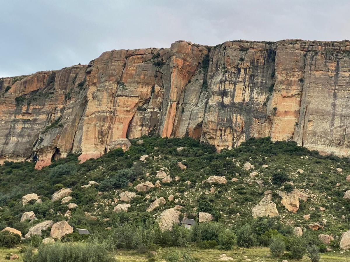 Buffalo Hills Private Game Reserve Harrismith Exterior photo